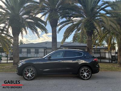 2018 Maserati Levante S GranLusso   - Photo 3 - Miami, FL 33165