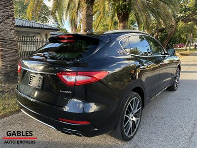 2018 Maserati Levante S GranLusso   - Photo 17 - Miami, FL 33165