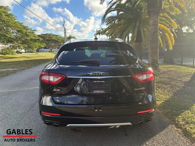2018 Maserati Levante S GranLusso   - Photo 10 - Miami, FL 33165