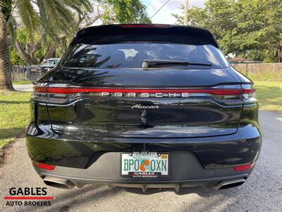 2019 Porsche Macan   - Photo 8 - Miami, FL 33165