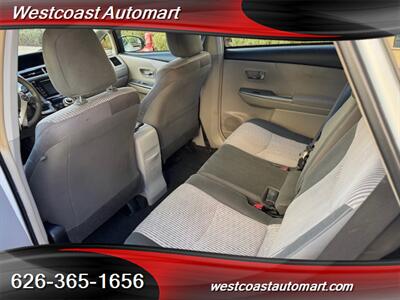 2016 Toyota Prius v Two   - Photo 13 - Pasadena, CA 91106