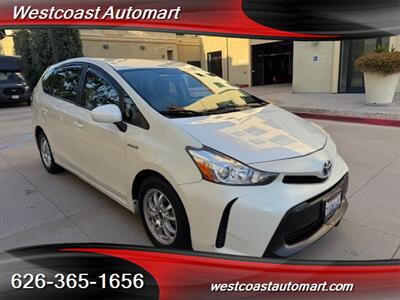 2016 Toyota Prius v Two   - Photo 3 - Pasadena, CA 91106