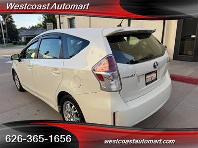 2016 Toyota Prius v Two   - Photo 6 - Pasadena, CA 91106