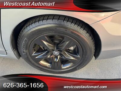 2011 Toyota Sienna Limited 7-Passenger - Photo 15 - Pasadena, CA 91106