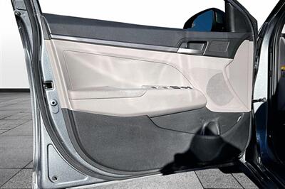 2017 Hyundai ELANTRA SE   - Photo 18 - Rock Springs, WY 82901