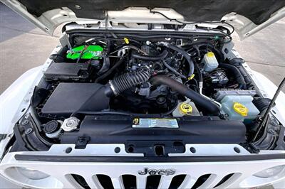 2010 Jeep Wrangler Unlimited Sahara   - Photo 9 - Rock Springs, WY 82901