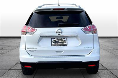 2016 Nissan Rogue SV   - Photo 4 - Rock Springs, WY 82901