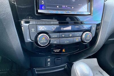 2016 Nissan Rogue SV   - Photo 24 - Rock Springs, WY 82901