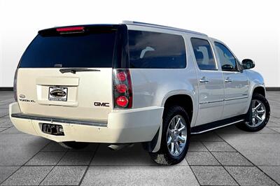 2012 GMC Yukon XL Denali   - Photo 2 - Rock Springs, WY 82901