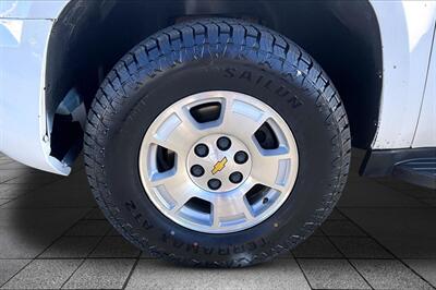 2014 Chevrolet Suburban LT   - Photo 8 - Rock Springs, WY 82901