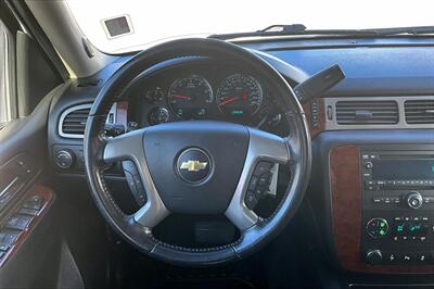 2014 Chevrolet Suburban LT   - Photo 5 - Rock Springs, WY 82901