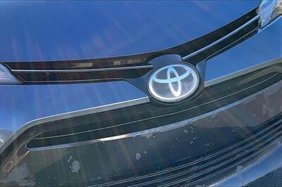 2018 Toyota Corolla LE - Photo 30 - Rock Springs, WY 82901