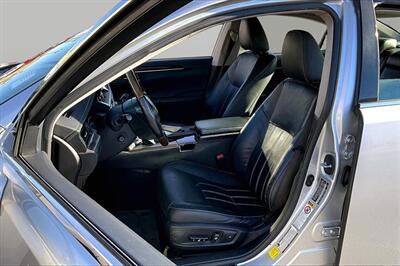 2016 Lexus ES 300h - Photo 27 - Rock Springs, WY 82901