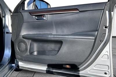 2016 Lexus ES 300h - Photo 19 - Rock Springs, WY 82901