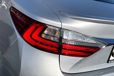 2016 Lexus ES 300h - Photo 32 - Rock Springs, WY 82901