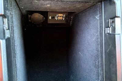 2016 Lexus ES 300h - Photo 26 - Rock Springs, WY 82901