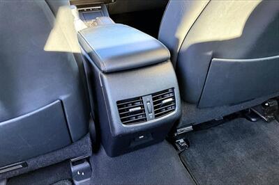 2016 Lexus ES 300h - Photo 25 - Rock Springs, WY 82901