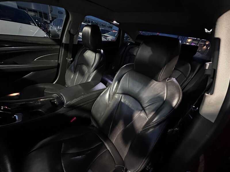 2017 Buick LaCrosse Premium photo