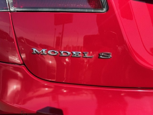 2014 Tesla Model S photo