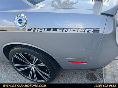 2015 Dodge Challenger SXT Plus   - Photo 29 - Doral, FL 33122