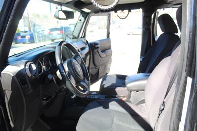 2013 Jeep Wrangler Sport   - Photo 9 - Van Nuys, CA 91406