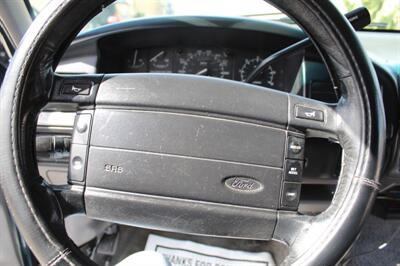 1995 Ford Bronco XLT   - Photo 16 - Van Nuys, CA 91406