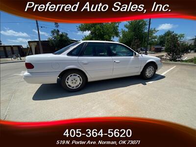 1994 Ford Taurus GL   - Photo 4 - Norman, OK 73071