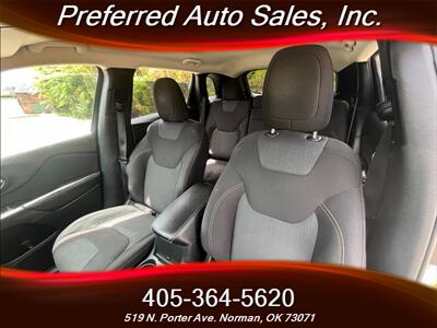 2016 Jeep Cherokee Latitude   - Photo 18 - Norman, OK 73071