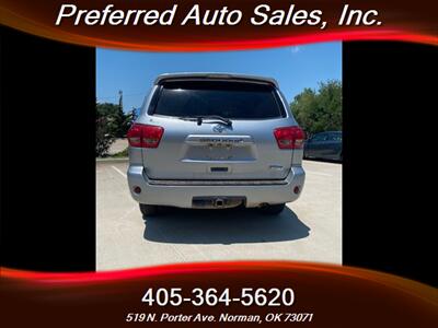 2013 Toyota Sequoia SR5   - Photo 3 - Norman, OK 73071