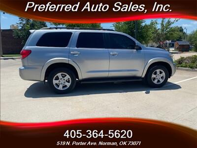 2013 Toyota Sequoia SR5   - Photo 4 - Norman, OK 73071