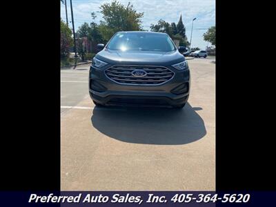 2019 Ford Edge SE  