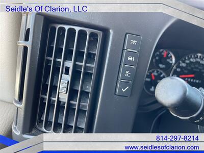 2017 Chevrolet Express 2500   - Photo 11 - Clarion, PA 16214