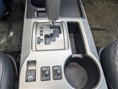 2010 Toyota 4Runner SR5   - Photo 15 - Knoxville, TN 37919