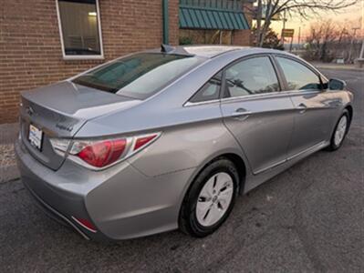 2015 Hyundai SONATA Hybrid   - Photo 20 - Knoxville, TN 37919
