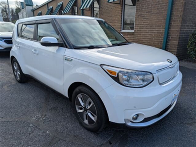 2017 Kia Soul EV EV Luxury   - Photo 1 - Knoxville, TN 37919