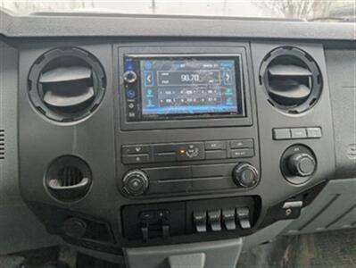 2014 Ford F-350 Super Duty XL  Utility Body - Photo 12 - Knoxville, TN 37919