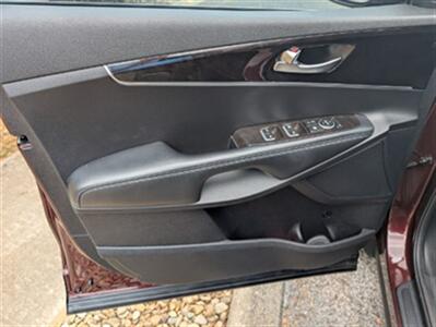 2017 Kia Sorento L - Photo 7 - Knoxville, TN 37919