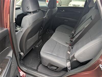 2017 Kia Sorento L - Photo 24 - Knoxville, TN 37919