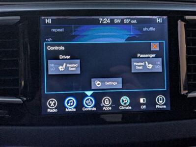 2017 Chrysler Pacifica Touring-L   - Photo 15 - Knoxville, TN 37919