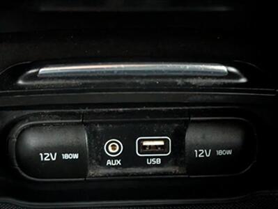 2017 Kia Optima Hybrid Premium - Photo 14 - Knoxville, TN 37919