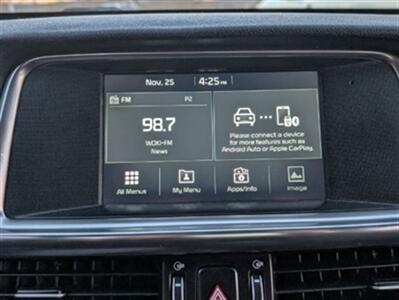 2017 Kia Optima Hybrid Premium - Photo 12 - Knoxville, TN 37919