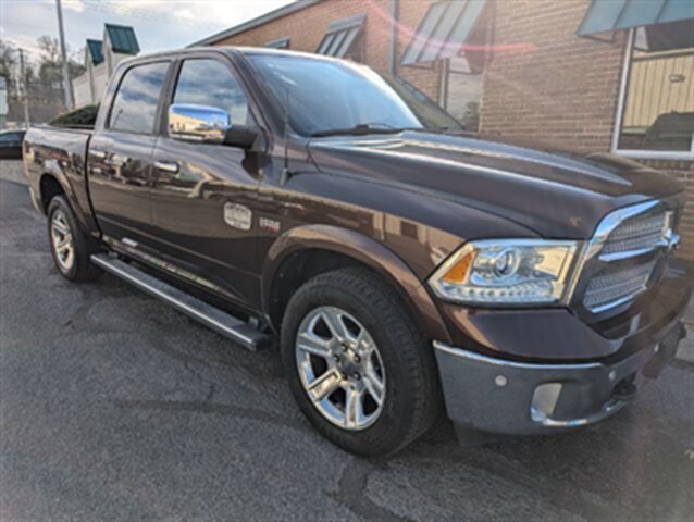 2014 RAM 1500 Laramie Longhorn   - Photo 1 - Knoxville, TN 37919