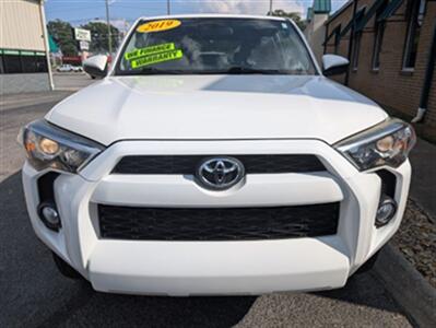 2019 Toyota 4Runner SR5 - Photo 4 - Knoxville, TN 37919