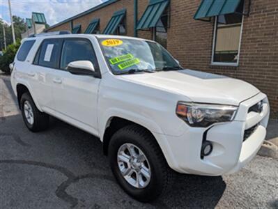 2019 Toyota 4Runner SR5 - Photo 1 - Knoxville, TN 37919