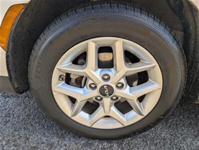 2024 Kia Soul LX   - Photo 6 - Knoxville, TN 37919