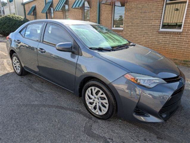 2018 Toyota Corolla L   - Photo 1 - Knoxville, TN 37919