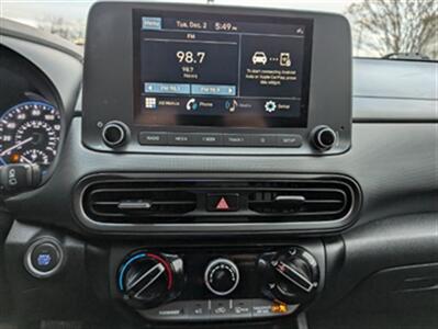 2022 Hyundai KONA SEL   - Photo 12 - Knoxville, TN 37919