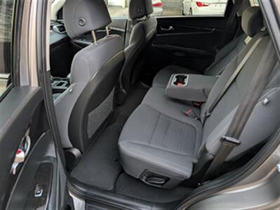 2017 Kia Sorento LX   - Photo 24 - Knoxville, TN 37919