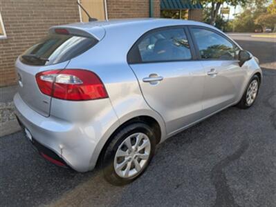 2013 Kia Rio 5-Door LX   - Photo 20 - Knoxville, TN 37919