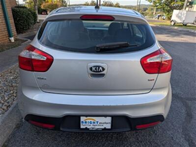 2013 Kia Rio 5-Door LX   - Photo 5 - Knoxville, TN 37919